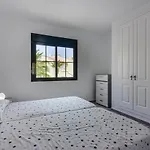 Cozy In El Duque By Altamarhomes *