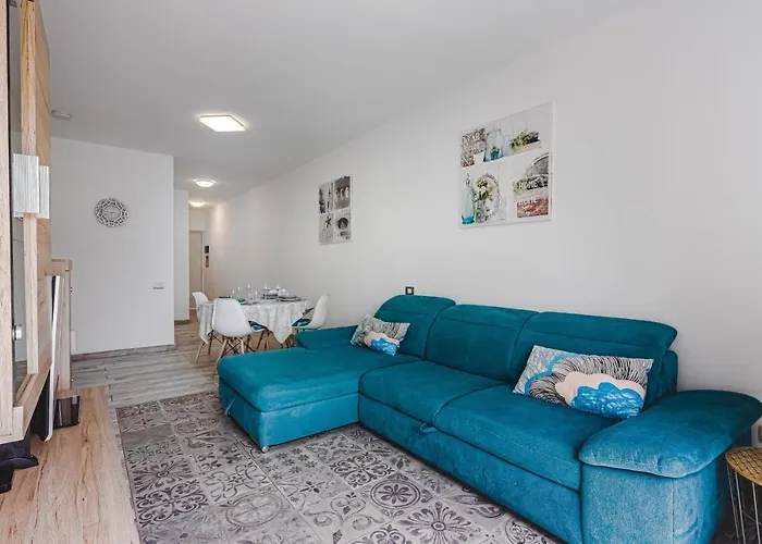 Appartement Cozy In El Duque By Altamarhomes