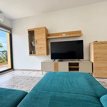 Cozy In El Duque By Altamarhomes Lägenhet