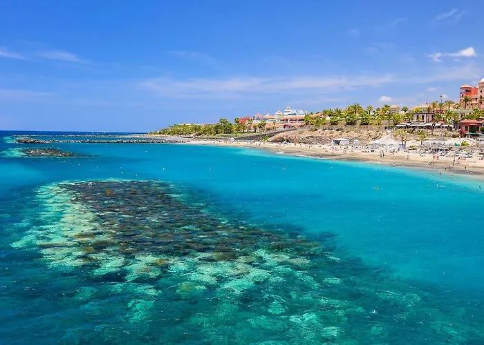 Apartment Cozy In El Duque By Altamarhomes *